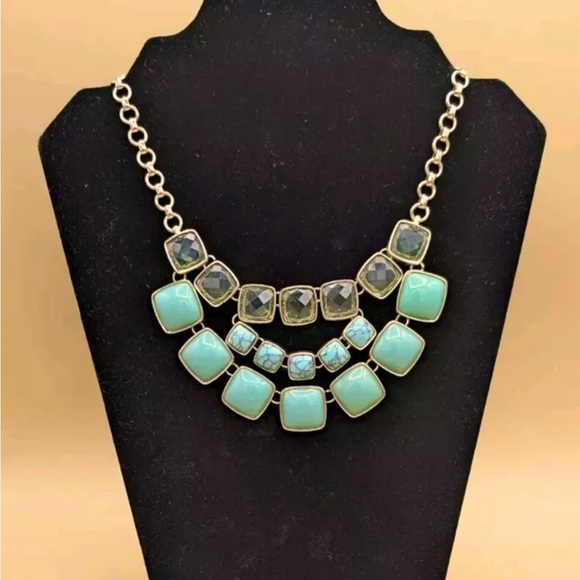 Anne Klein Tiered Necklace Faux Clear Green Stones - Picture 1 of 3